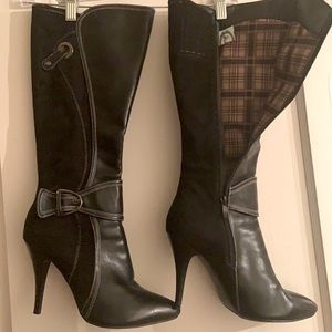 Italina Black Leather Boots